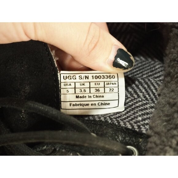 Ugg Zea Black Leather Fold-over Gray Sheepskin Detail Wedge Heel Winter Boots, 5 - Picture 7 of 10